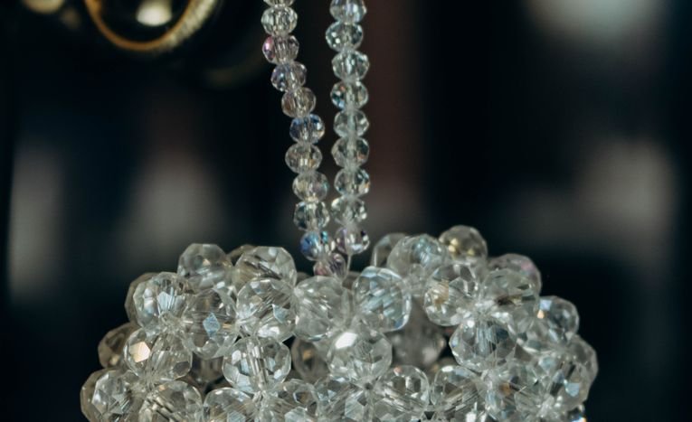 The Complete Guide to Pet Ashes and Memorial Jewellery