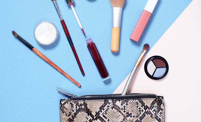 Best Make-up Bags in the UK: Personalised, Leather and Travel Picks