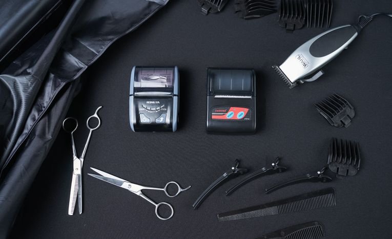 Hairstyling Tools Every Beginner Needs: Mannequin Heads, Combs and Kits