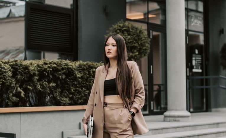 How to Find Your Personal Style: Building a Signature Look